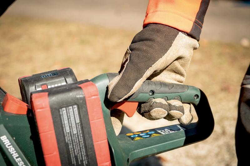 Акумуляторна ланцюгова пилка Metabo MS 36-18 LTX BL 40 (601613850) без АКБ та ЗП