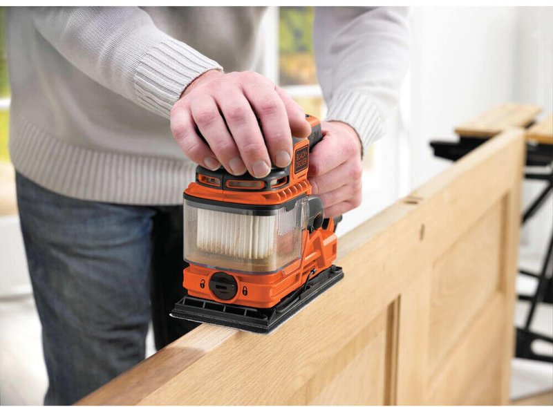 Шліфмашина вібраційна мережева BLACK+DECKER KA330EKA