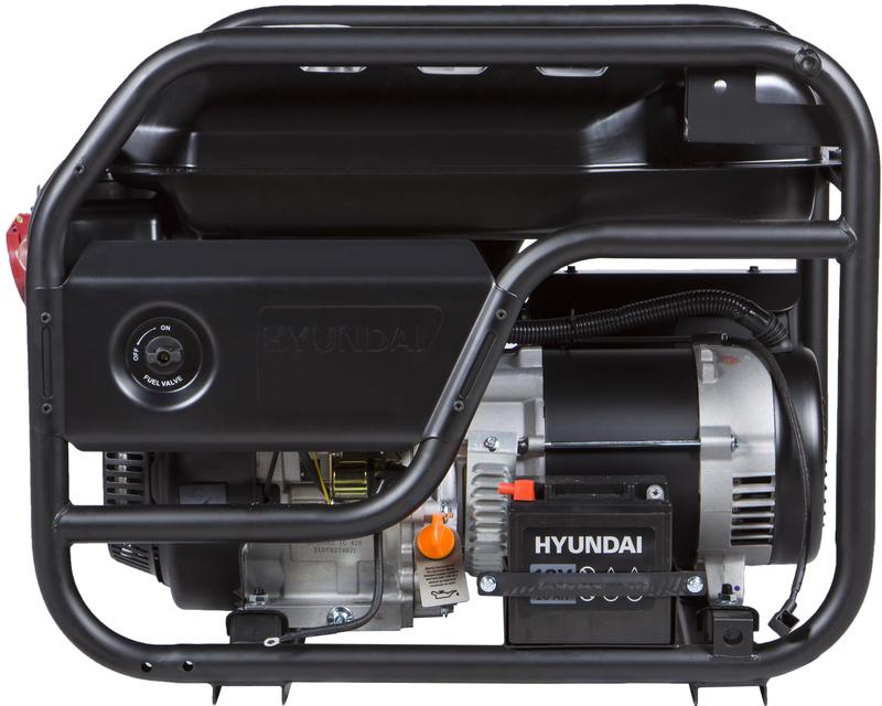Генератор бензиновий Hyundai HHY 7050FE-T