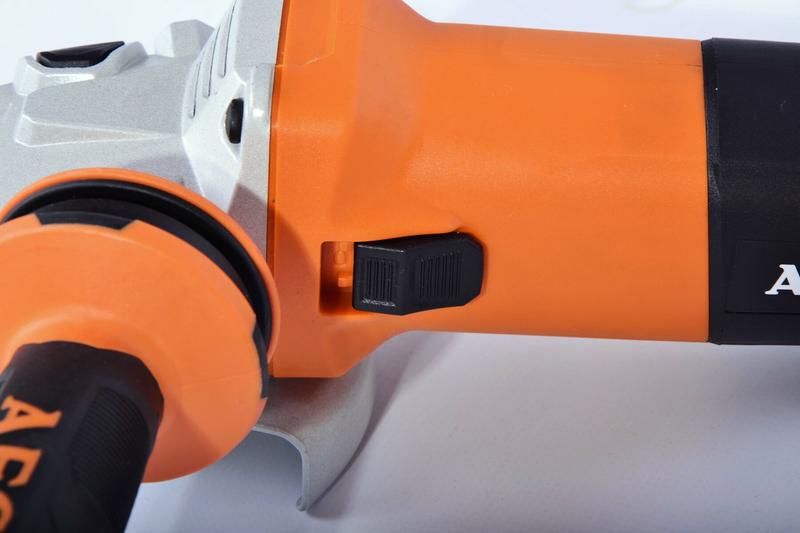 Кутова шліфувальна машина AEG WS 9-125
