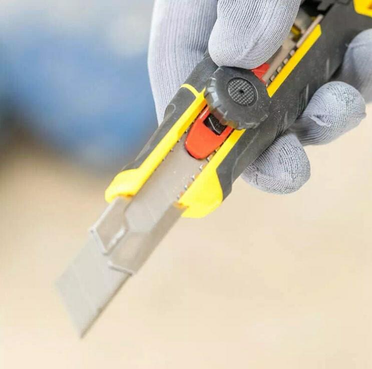 Ніж з сегментами, що відламуються Stanley FatMax (FMHT10329-0)