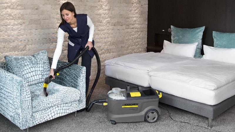 Миючий пилосос Karcher Puzzi 10-1