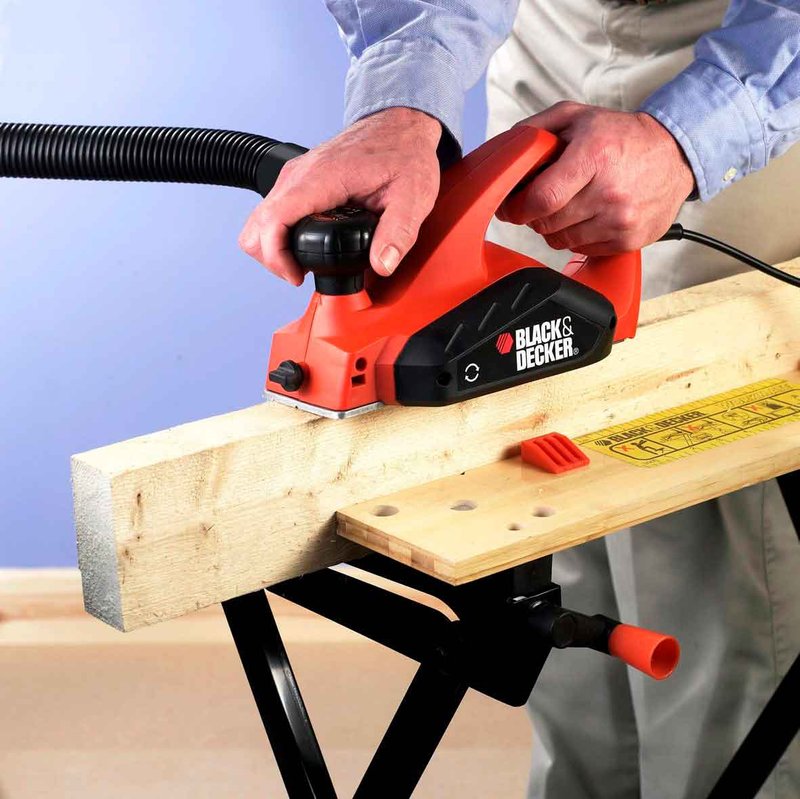 Рубанок мережевий BLACK+DECKER KW712