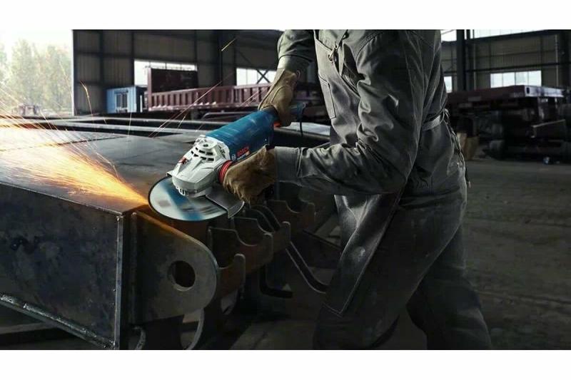 Кутова шліфмашина Bosch GWS 24-230 P (06018C3100)