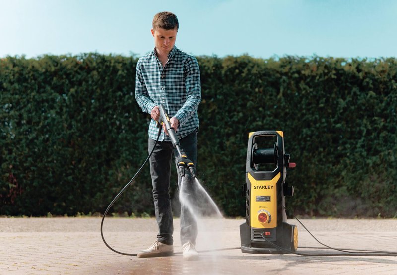 Мийка високого тиску електрична STANLEY SXPW25DTS-E