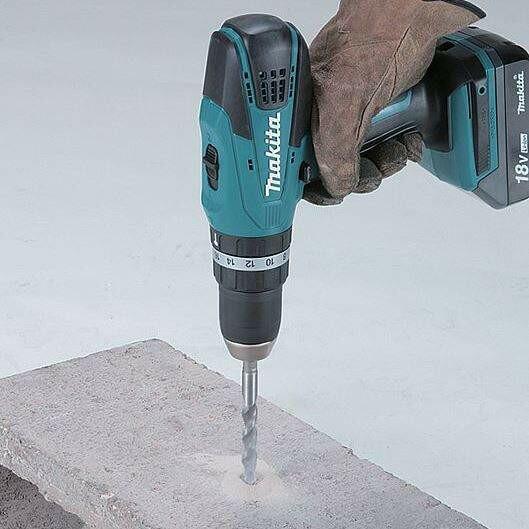 Дриль-шурупокрут акумуляторний Makita HP 457 DWE