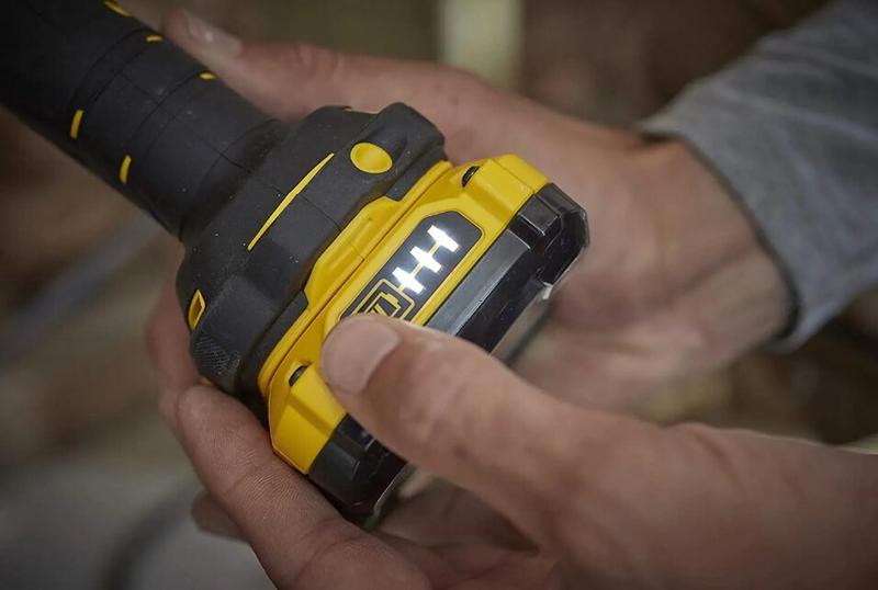 Ліхтар світлодіодний акумуляторний Stanley FatMax (SFMCL020B) (без АКБ та ЗП)