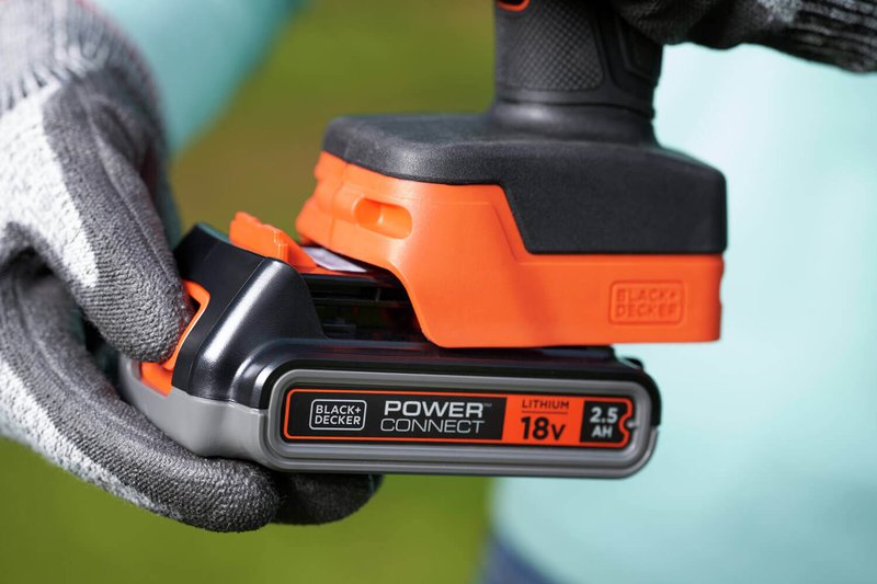 Ножиці садові - секатор акумуляторний BLACK+DECKER BCPP18B