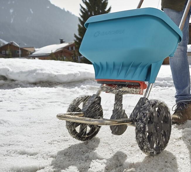 Розкидувач-сівалка Gardena Comfort XL 18л (00436-20.000.00)