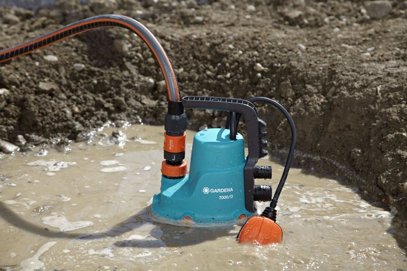 Насос погружной Gardena Classic 7000 / D