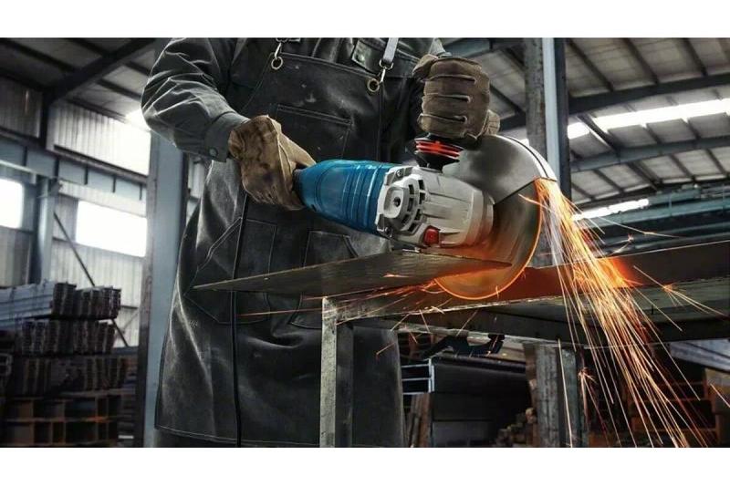 Кутова шліфмашина Bosch GWS 24-230 P (06018C3100)