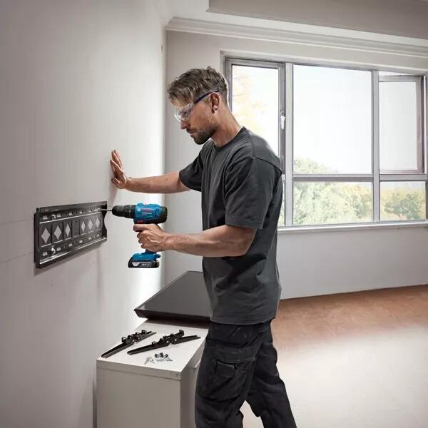 Акумуляторний ударний шурупокрут Bosch GSB 183-LI (06019K9101)