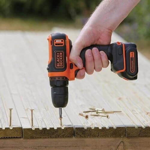 Дриль-шурупокрут акумуляторний BLACK+DECKER BDCDD12KB