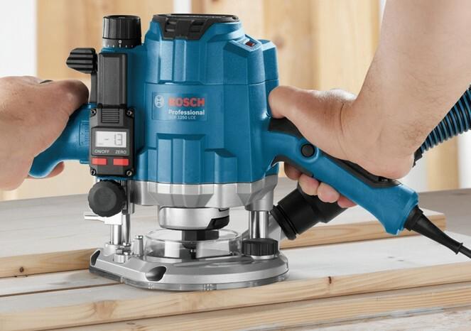 Фрезер Bosch GOF 1 250 CE (0601626000)