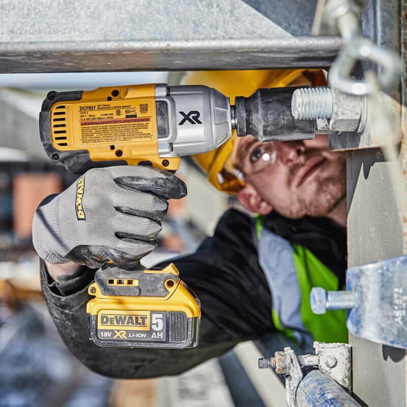 Гайкокрут ударний DeWALT DCF897N (без акумулятора і ЗП)