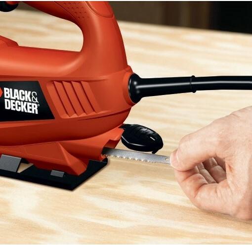 Електролобзик BLACK   DECKER KS500