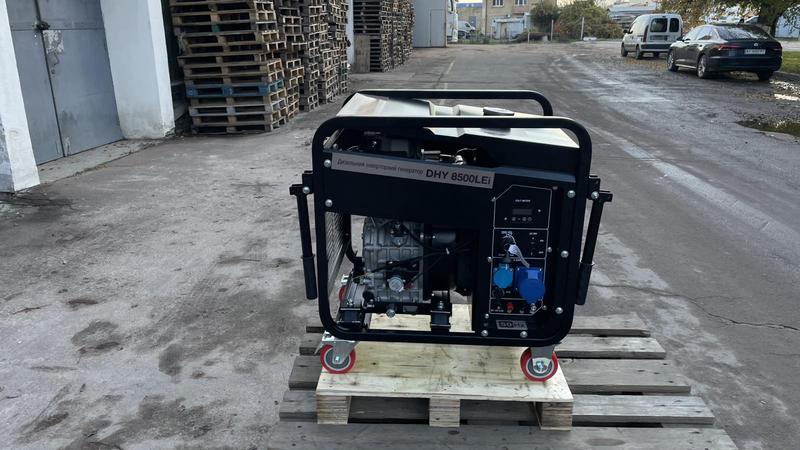 Інверторний дизельний генератор Hyundai DHY 8500LEi