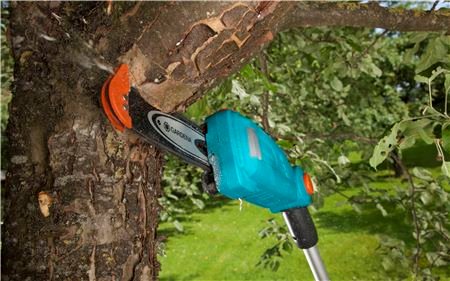 Висоторіз телескопічний електричний Gardena TCS 720/20 + ланцюг + олива (08868-20)