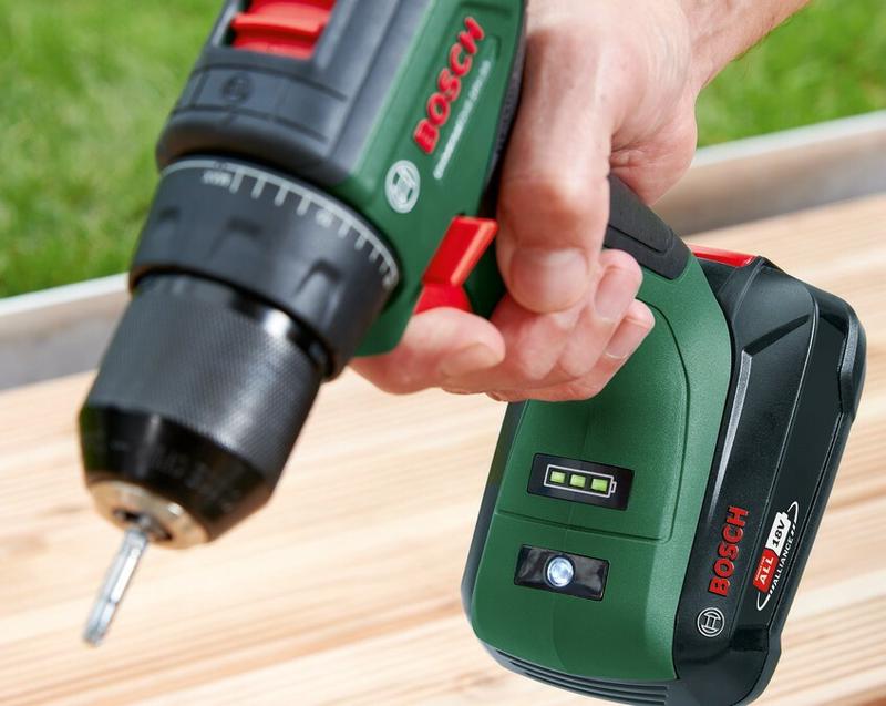 Акумуляторний дриль-шурупокрут Bosch UniversalDrill 18V-60 (06039D7000) (без АКБ та ЗП)