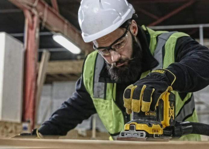 Шліфмашина вібраційна DeWALT DCW200NT, чемодан