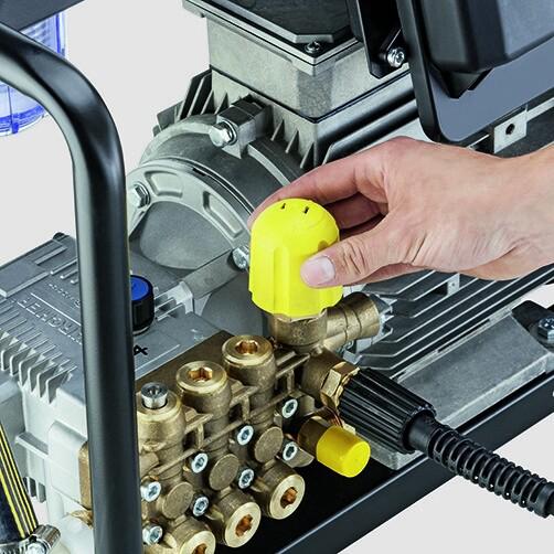 Мінімийка Karcher HD 9-18-4 Cage (стаціонарний з трубної рамою)