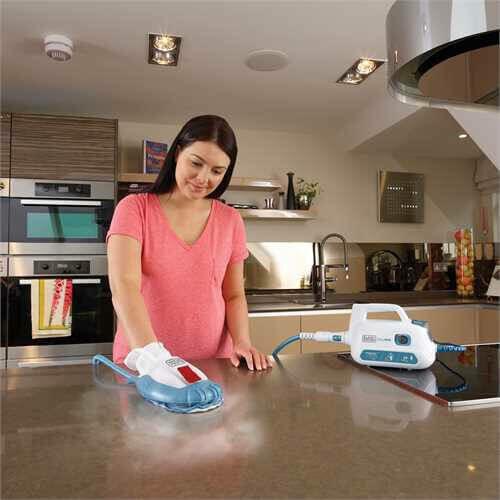 Пароочищувач SteamMitt BLACK + DECKER 1000 Вт, час нагріву 15 с, ємність резервуара 100 мл