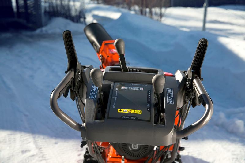 Снігоприбирач Husqvarna ST327 (9619301-27)