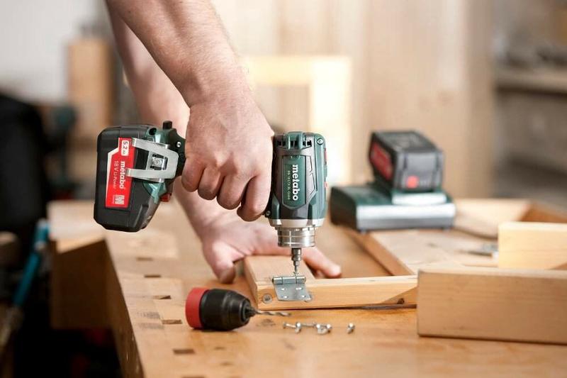 Акумуляторний ударний дриль-шурупокрут Metabo SB 18 LTX Quick (602200650)