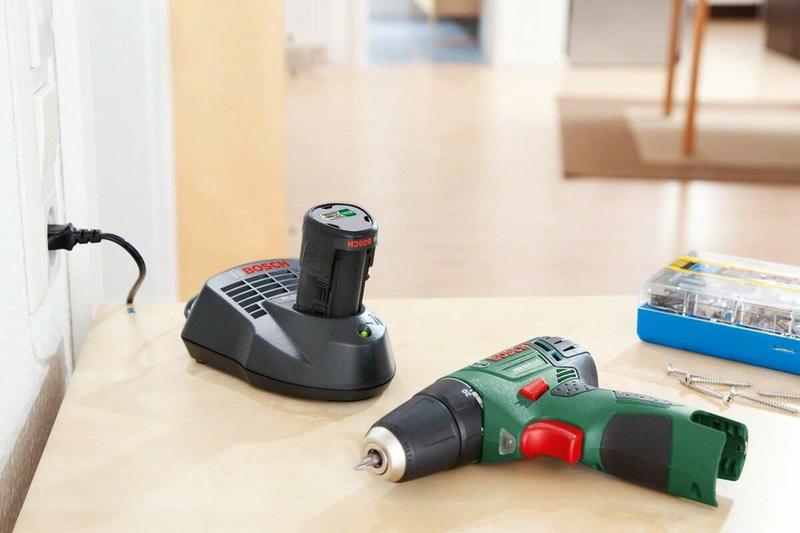 Шурупокрут Bosch PSR 10,8 Li-2, (2 акк) (0603972926)