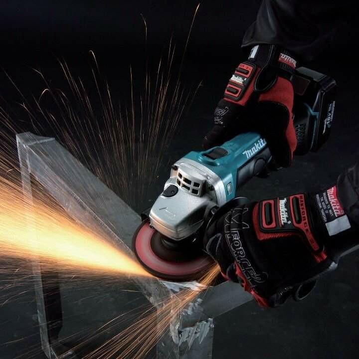 Акумуляторна кутова шліфувальна машина Makita DGA 452 RFJ