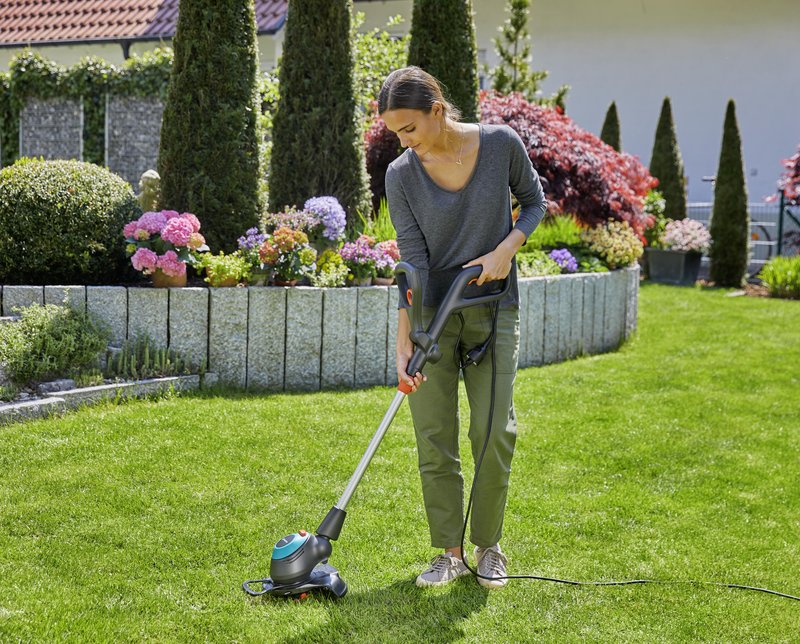 Тример Gardena EasyCut 450/25 (09870-20.000.00)