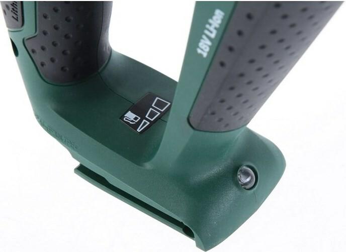 Перфоратор Bosch UNEO Maxx (0603952320)