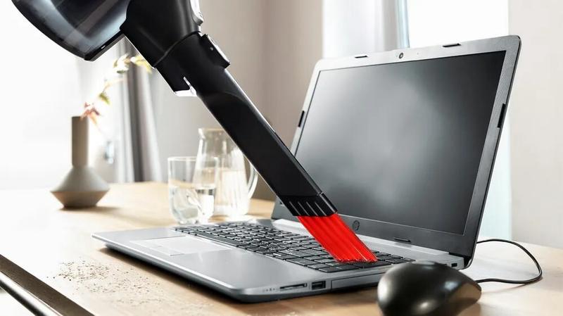Пилосос Bosch BCS711XXL