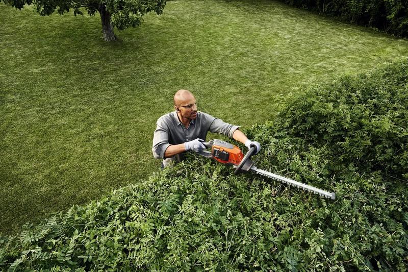 Кущоріз акумуляторний Husqvarna 215iHD45 (9705365-01) (без АКБ та ЗП)
