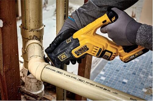 Пила шабельна акумуляторна DeWALT DCS367NT (без акумулятора і ЗП)
