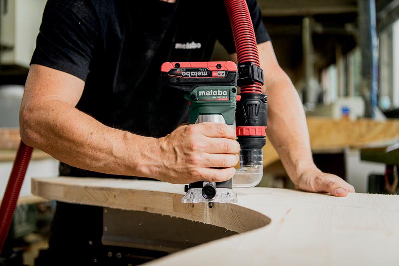 Акумуляторний кромковий фрезер Metabo FMV 18 LTX BL 8 (601742800)