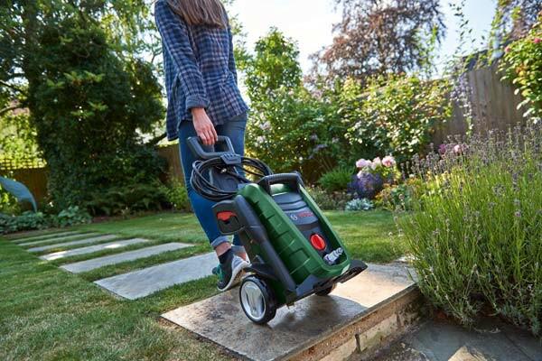 Універсальна мийка Bosch UniversalAquatak 135 (06008A7C00)