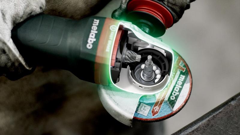 Кутова шліфувальна машина мережева Metabo WEPBA 19-150 Q DS M-Brush (613117000)