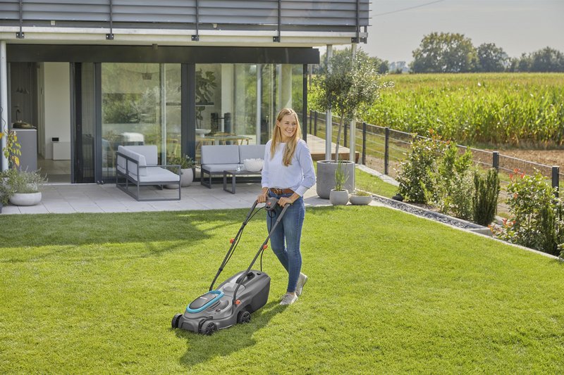 Електрична газонокосарка Gardena PowerMax 32/1200 G2 + запасний ніж (14633-20)