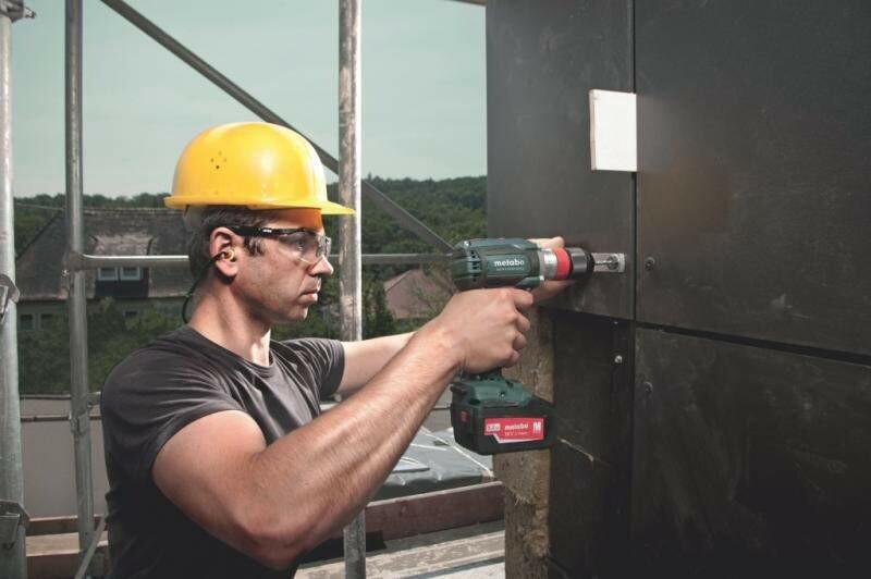 Акумуляторний ударний дриль-шурупокрут Metabo SB 18 LTX Quick (602200890) (без акумулятора і ЗП)