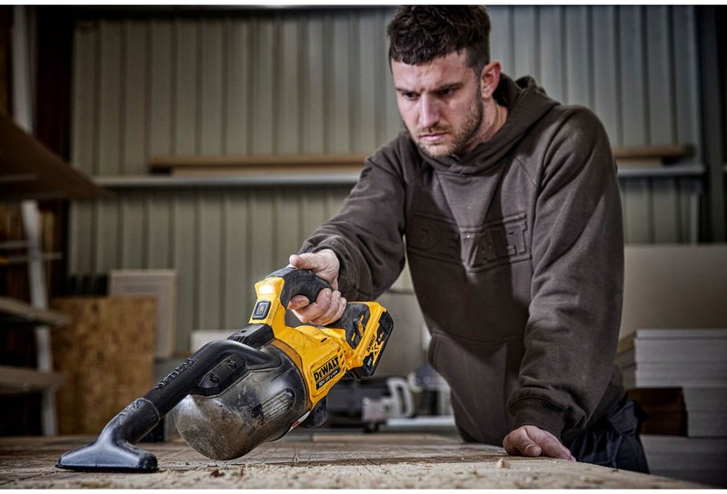 Пилосос акумуляторний DeWALT DCV501LN