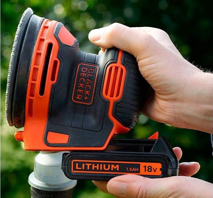 Акумуляторна кутова шліфувальна машина Black   Decker BDCROS18-QW