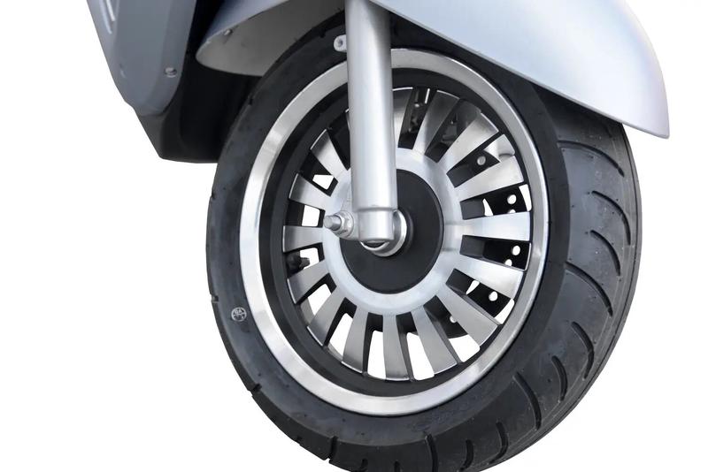 Електроскутер HECHT CITIS SILVER
