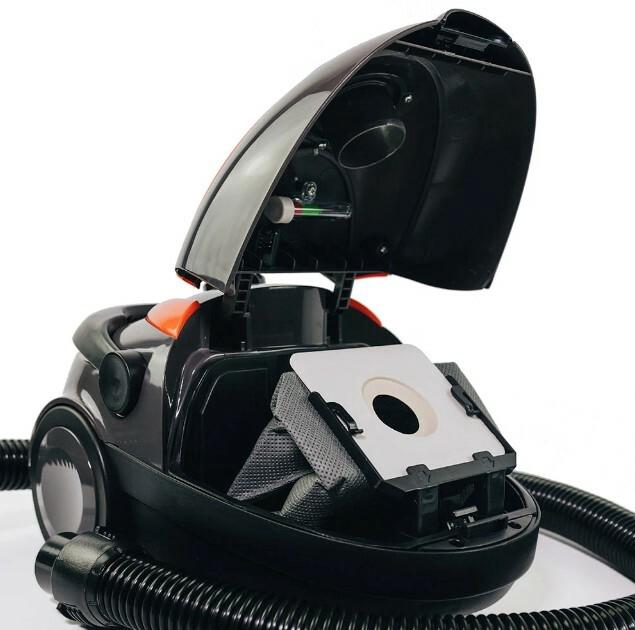 Пилосос Grunhelm GVC8208