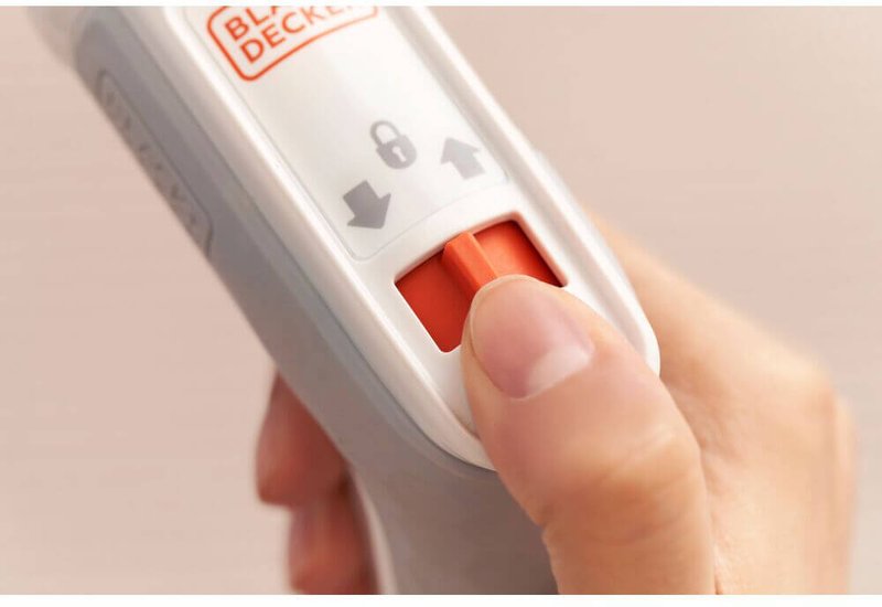 Викрутка акумуляторна BLACK+DECKER BCRTA01