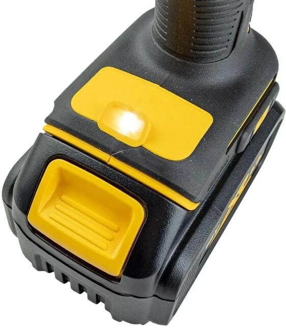 Дриль-шурупокрут DeWALT DCD709M2T