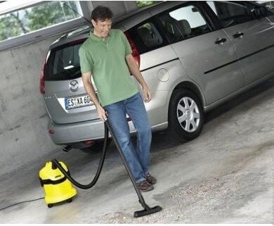 Господарський пилосос Karcher WD 2 + мішки (9.611-144.0)