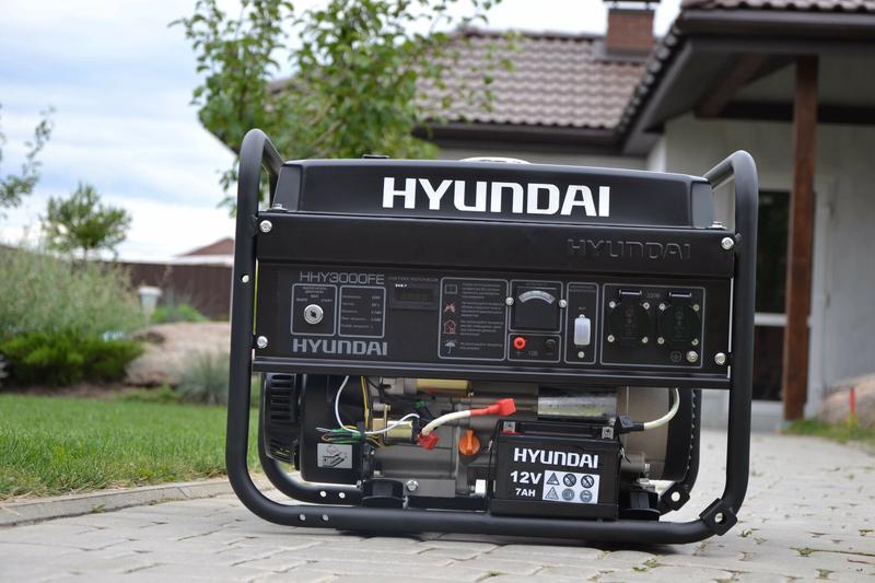 Бензиновий генератор Hyundai HHY 3000FE
