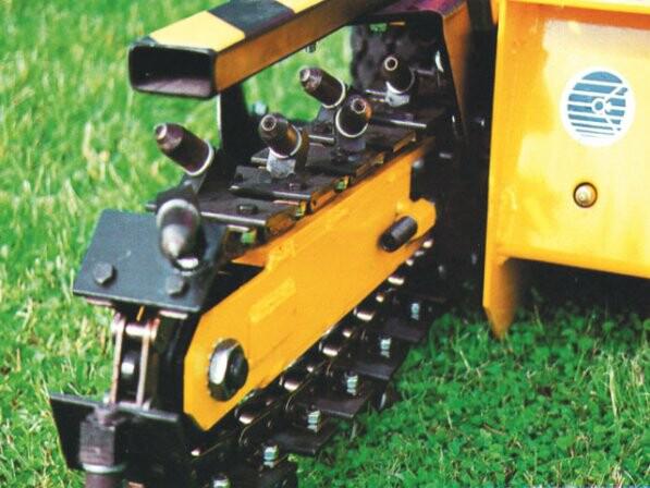 Траншеєкопач Honda Groundhog TR-12 (15)