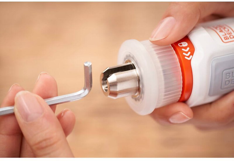 Викрутка акумуляторна BLACK+DECKER BCRTA01